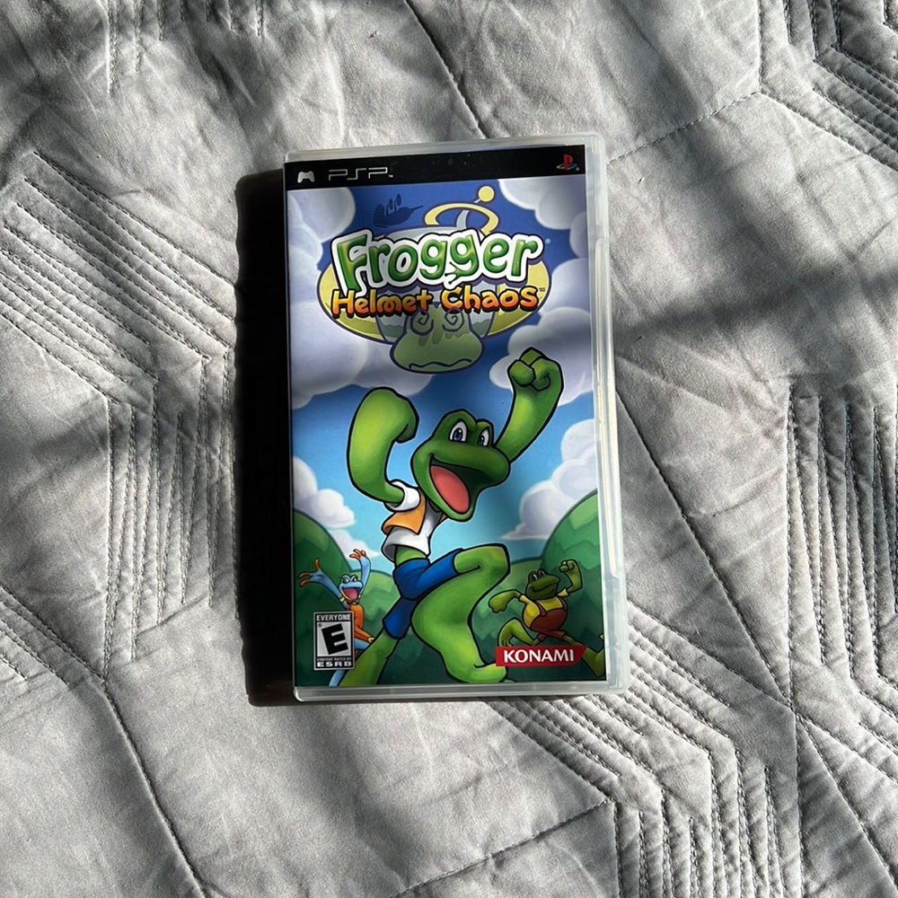 Frogger: Helmet Chaos (Sony PSP, 2005) - Complete